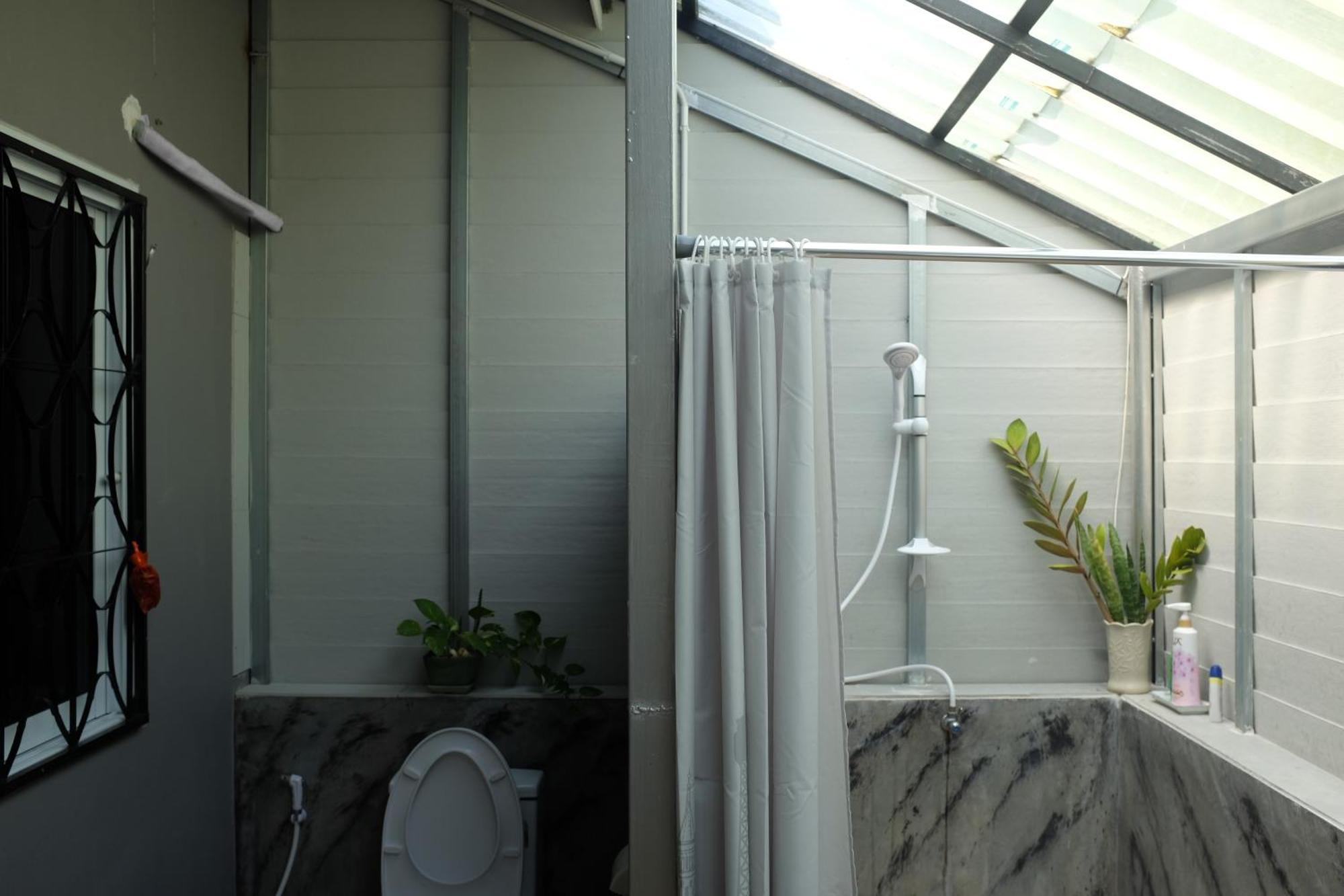 Rai Boonsom Appartement Phrao Kamer foto